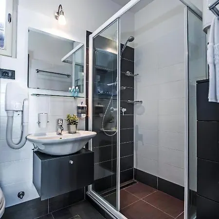 公寓 Bellavista 2 罗维尼